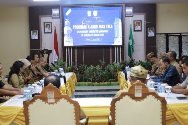 How to Make Friends as a Grown-Up