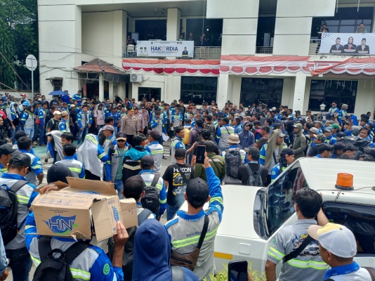 How To Take Better Concert Pictures in 30 Seconds