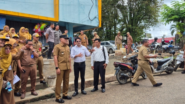 How to Make Friends as a Grown-Up